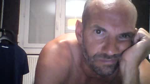 montmasse online show from July 1, 8:08 pm