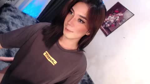 Snapshot of montrous_princessx chatting on December 20, 8:38 am Princess take me to private or password show online show from December 20, 8:38 am
