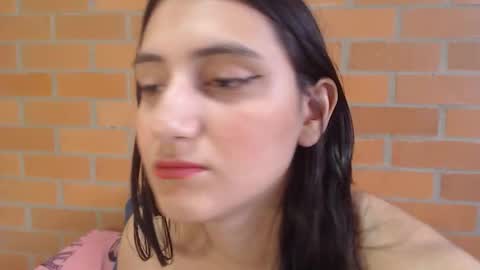 Luisa online show from March 4, 2:12 pm