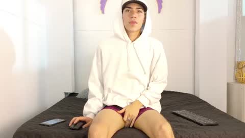   online show from June 26, 11:36 am