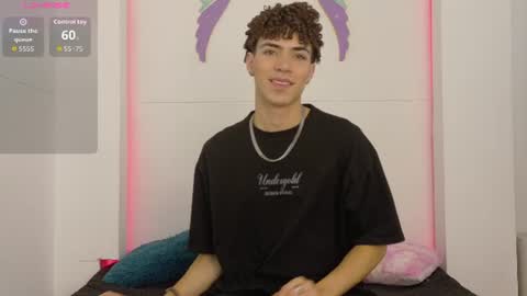   online show from July 27, 11:50 am