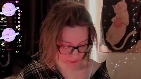 Snapshot of moon__girl chatting on February 22, 6:06 pm Roxy online show from February 22, 6:06 pm