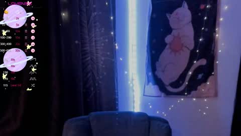 Roxy online show from March 19, 7:51 pm