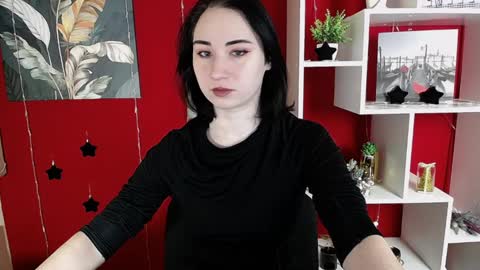 Snapshot of moon_foxy_ chatting on December 8, 5:11 pm Diana online show from December 8, 5:11 pm