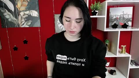 Snapshot of moon_foxy_ chatting on December 11, 3:58 pm Diana online show from December 11, 3:58 pm