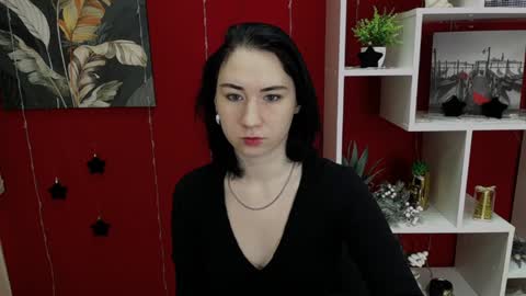 Snapshot of moon_foxy_ chatting on January 2, 12:46 pm Diana online show from January 2, 12:46 pm