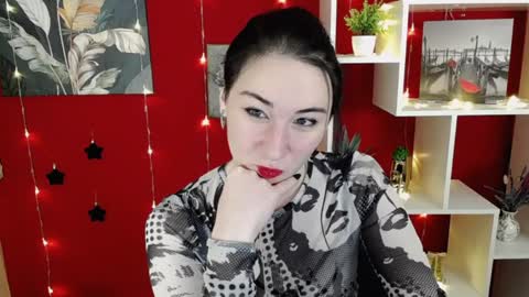 Snapshot of moon_foxy_ chatting on January 22, 4:23 pm Diana online show from January 22, 4:23 pm