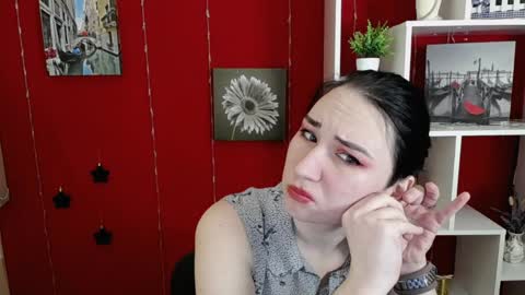 Snapshot of moon_foxy_ chatting on January 24, 4:49 pm Diana online show from January 24, 4:49 pm