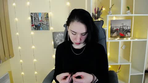 Snapshot of moon_foxy_ chatting on January 29, 12:45 pm Diana online show from January 29, 12:45 pm