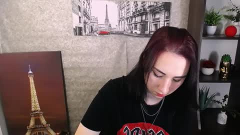 Snapshot of moon_foxy_ chatting on October 26, 9:31 pm Diana online show from October 26, 9:31 pm