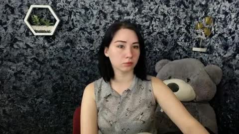 Snapshot of moon_foxy_ chatting on April 1, 7:22 pm Diana online show from April 1, 7:22 pm