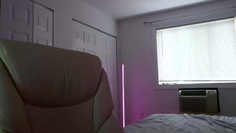 Snapshot of moon_light_girl chatting on June 7, 6:22 pm moon_light_girl online show from June 7, 6:22 pm
