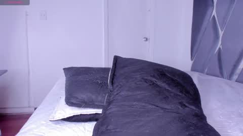 Luna  online show from February 11, 10:07 pm