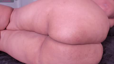 Luna  online show from February 26, 9:58 pm