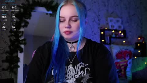 Emilia online show from January 20, 1:11 pm