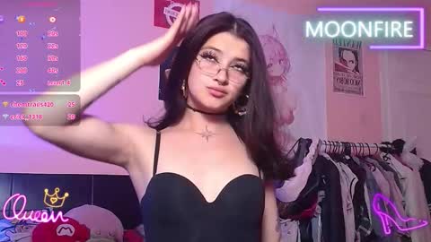 Nicky  online show from January 9, 4:37 am