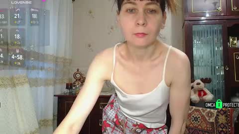 Snapshot of moonlight_88888 chatting on November 23, 5:29 am Moonlight 88888 online show from November 23, 5:29 am