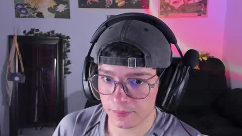 Clove online show from February 18, 5:36 am