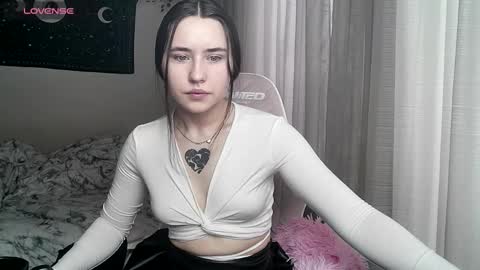 Snapshot of moonlight_sonataa chatting on March 3, 3:12 am moonlight_sonataa online show from March 3, 3:12 am