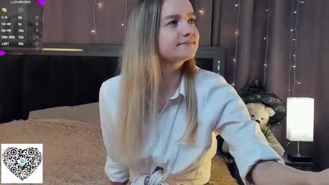 Eva online show from September 28, 7:52 pm