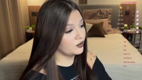 Snapshot of moonrenata chatting on October 21, 5:08 am Ri online show from October 21, 5:08 am