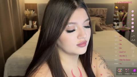 Snapshot of moonrenata chatting on October 23, 10:30 pm Ri online show from October 23, 10:30 pm