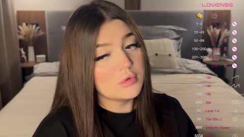 Snapshot of moonrenata chatting on November 13, 9:36 pm Ri online show from November 13, 9:36 pm