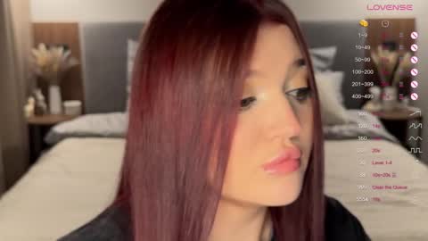 Snapshot of moonrenata chatting on November 22, 9:47 pm Ri online show from November 22, 9:47 pm