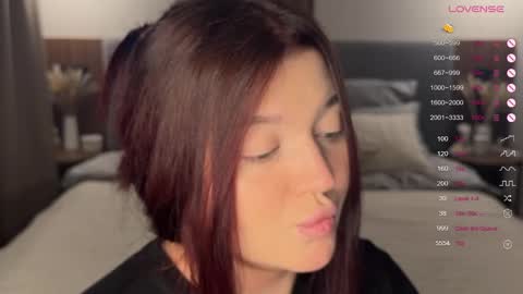 Snapshot of moonrenata chatting on November 23, 8:41 pm Ri online show from November 23, 8:41 pm