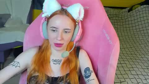 Snapshot of moonscarr chatting on March 14, 10:26 pm Coraline online show from March 14, 10:26 pm