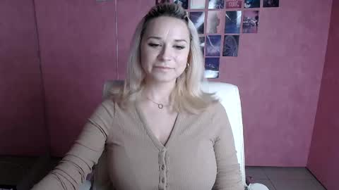 Susanna online show from June 16, 5:21 am