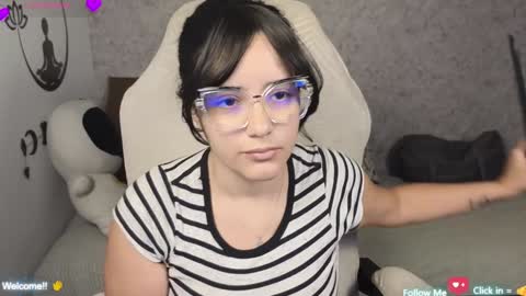Snapshot of moonwoman_ chatting on January 21, 3:26 am Moon Woman online show from January 21, 3:26 am