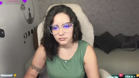 Snapshot of moonwoman_ chatting on January 27, 3:37 am Moon Woman online show from January 27, 3:37 am