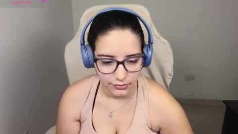 Moon Woman online show from November 23, 2:11 am