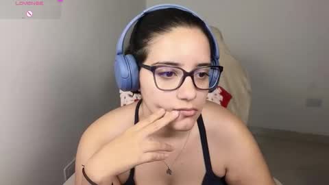 Moon Woman online show from December 14, 4:18 am