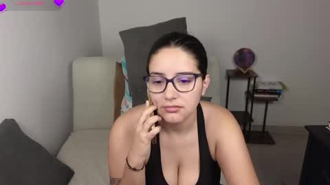 Moon Woman online show from February 22, 3:07 am