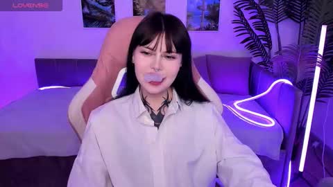 Morana online show from October 14, 2:01 am