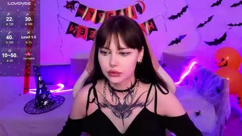 Morana online show from October 31, 2:34 am