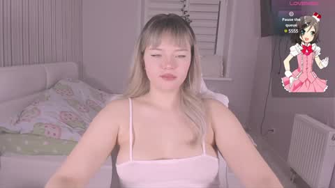 Sofia     online show from December 5, 9:39 pm