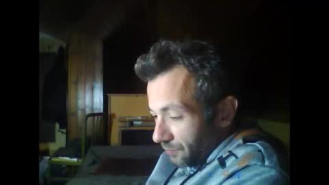 Snapshot of mordecai999 chatting on October 24, 8:05 pm mordecai999 online show from October 24, 8:05 pm