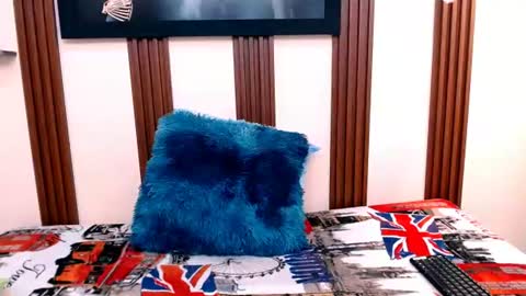 alexia online show from July 3, 6:58 pm