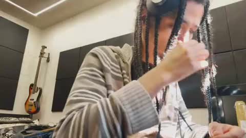 Diego online show from July 17, 2:02 pm