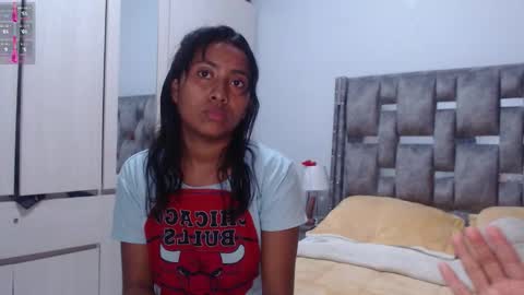 morehot11 online show from September 26, 12:25 am