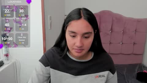 Snapshot of morena_rodriguez_9 chatting on October 28, 4:42 pm morena_rodriguez_9 online show from October 28, 4:42 pm