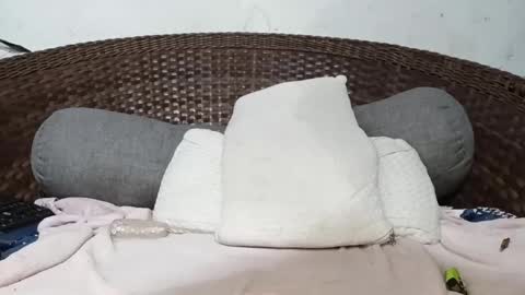 John john online show from February 18, 6:59 am