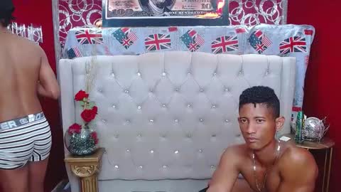 duohot23 online show from February 8, 10:08 pm