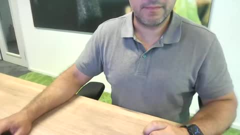 Snapshot of morepassion4u chatting on June 26, 1:37 pm morepassion4u online show from June 26, 1:37 pm