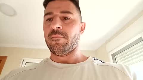 Snapshot of morfeo6 chatting on November 10, 8:57 am morfeo6 online show from November 10, 8:57 am