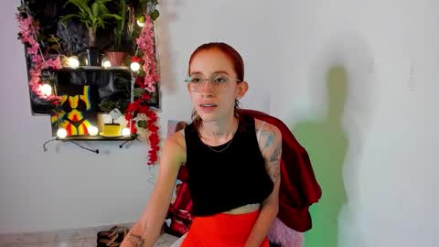 Megaan Castillo online show from September 8, 7:46 pm