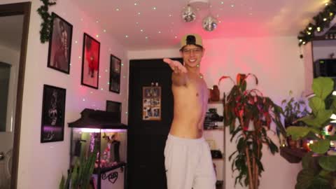   online show from January 21, 3:48 am